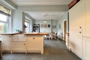 Kitchen/Dining Room- click for photo gallery